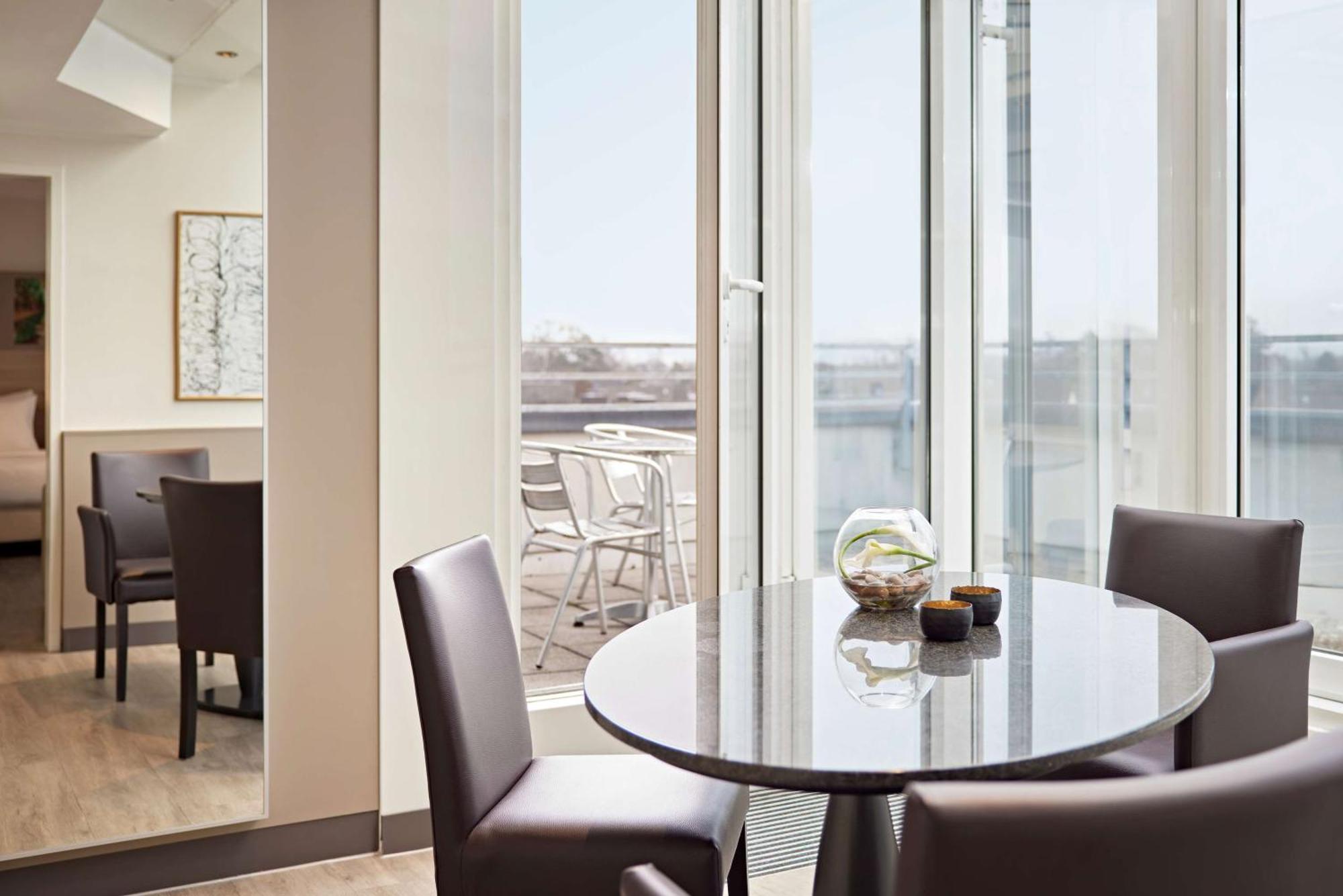 Lindner Hotel Dusseldorf Airport, Part Of Jdv By Hyatt — Foto’s 3